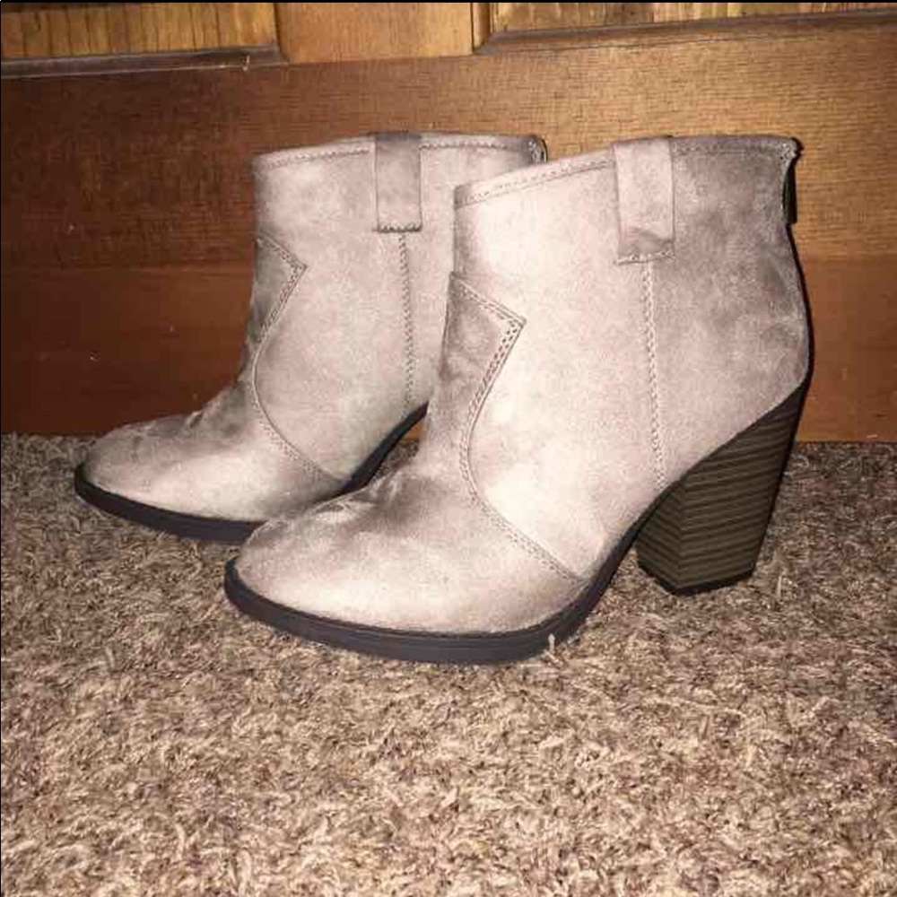 Cute taupe boot heels